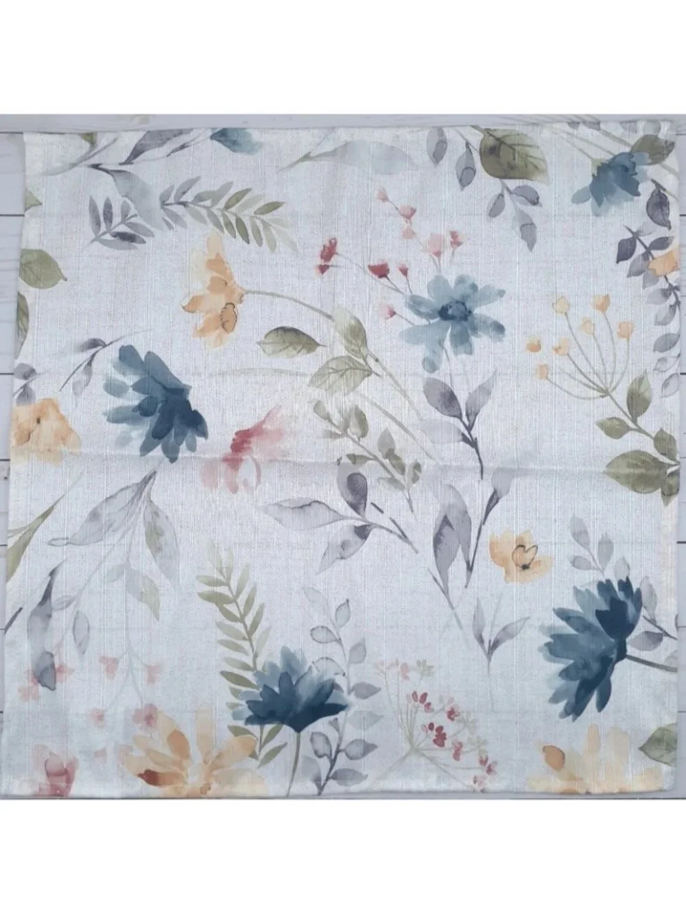 Food Network Fabric Dinner Napkins Amberly Floral 20